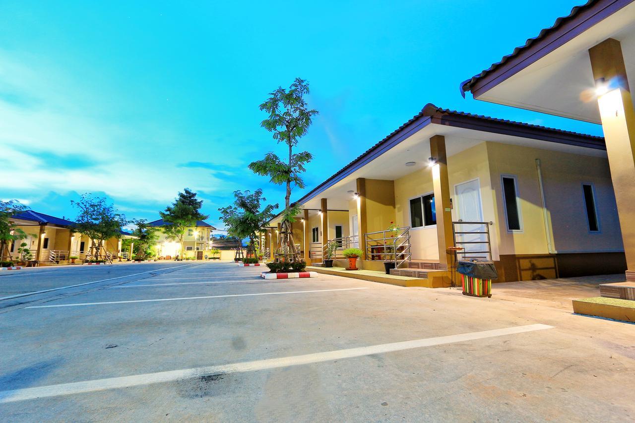 Khaohom Resort Nakhon Nayok Exterior photo