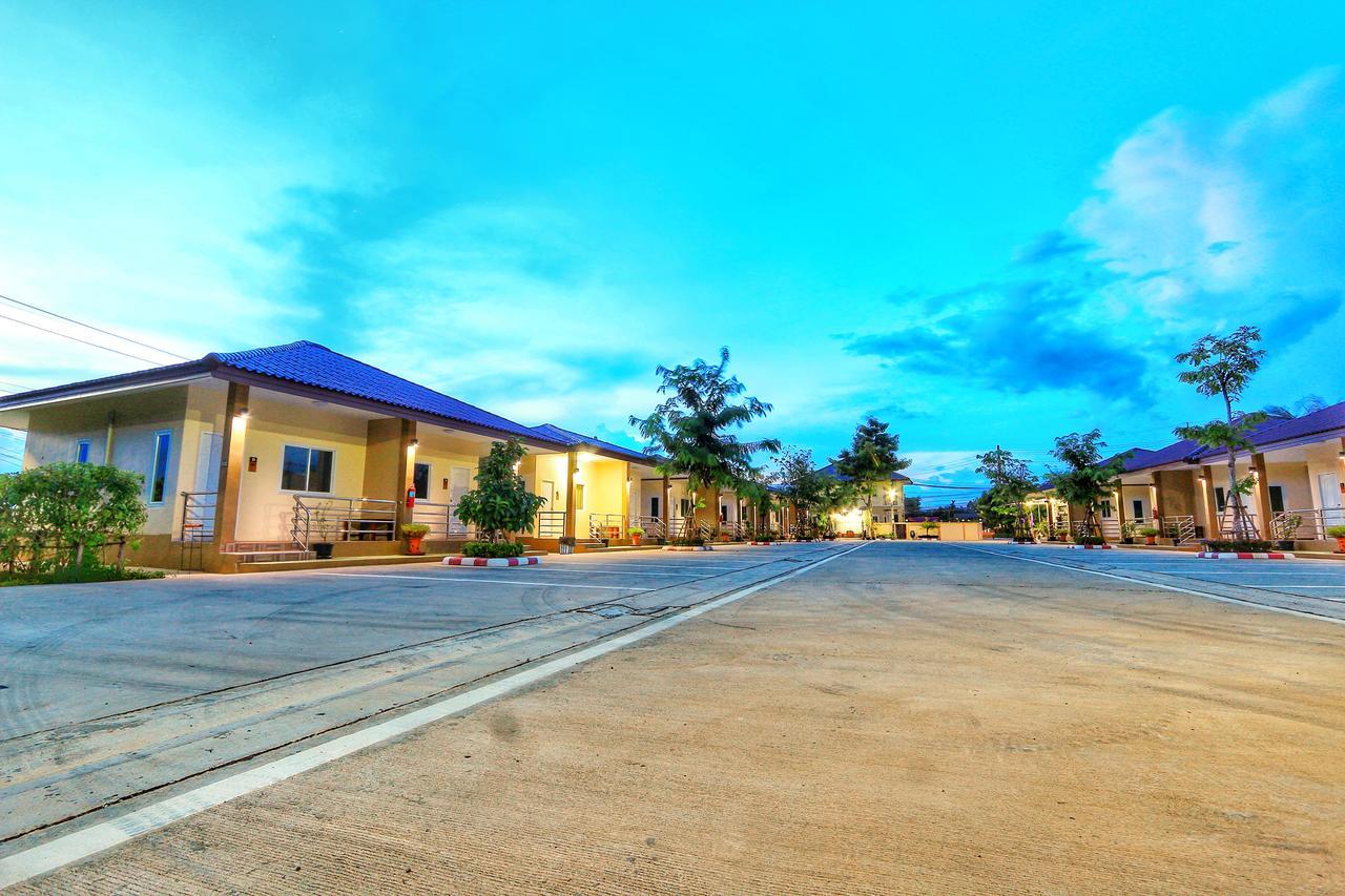 Khaohom Resort Nakhon Nayok Exterior photo